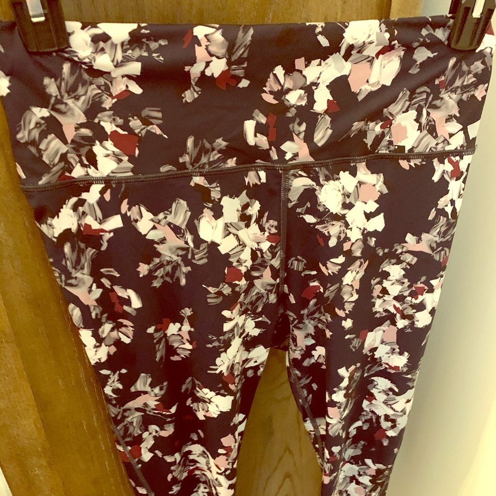 Athleta workout capri